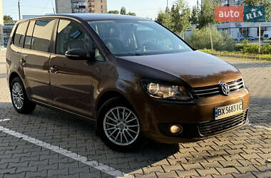 Мінівен Volkswagen Touran 2011 в Хмельницькому