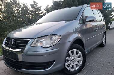 Минивэн Volkswagen Touran 2007 в Хмельницком