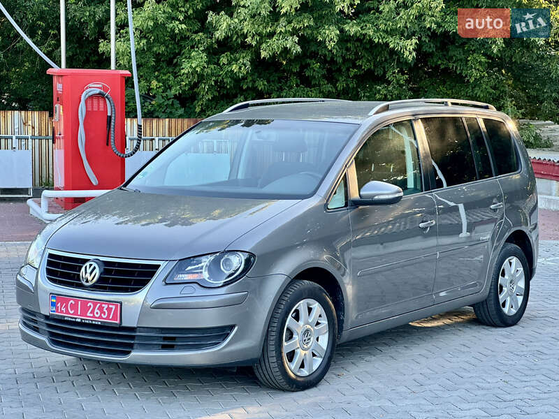 Volkswagen Touran 2010