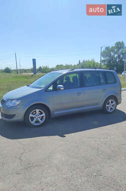 Минивэн Volkswagen Touran 2009 в Костополе