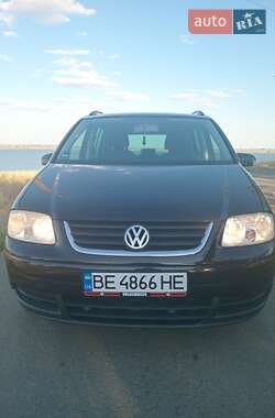Мінівен Volkswagen Touran 2005 в Одесі