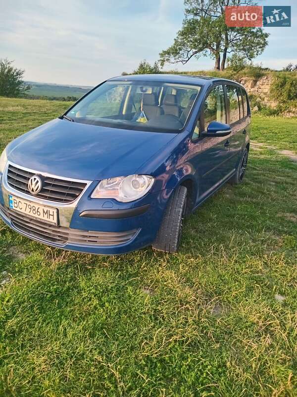 Volkswagen Touran 2010