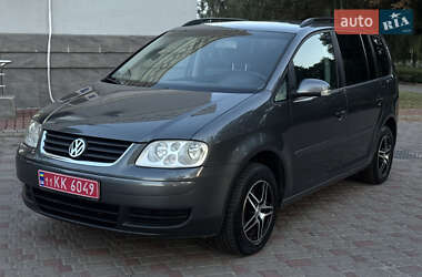 Мінівен Volkswagen Touran 2005 в Лубнах