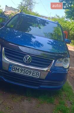 Мінівен Volkswagen Touran 2008 в Сумах
