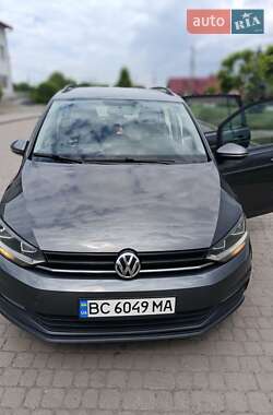 Микровэн Volkswagen Touran 2017 в Львове