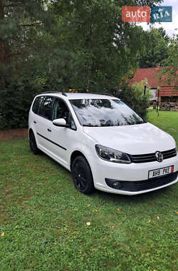 Минивэн Volkswagen Touran 2015 в Ужгороде