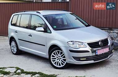 Минивэн Volkswagen Touran 2007 в Полтаве