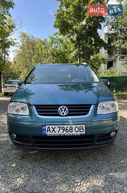 Мінівен Volkswagen Touran 2005 в Харкові