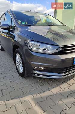 Мікровен Volkswagen Touran 2018 в Львові