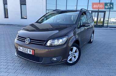 Мінівен Volkswagen Touran 2012 в Хусті