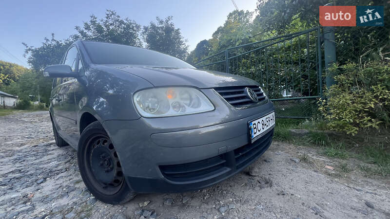 Volkswagen Touran 2005