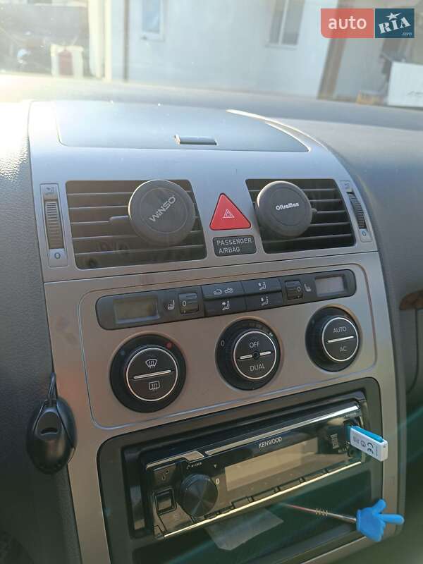 Минивэн Volkswagen Touran 2008 в Черкассах фото 17 Минивэн Volkswagen Touran 2008 в Черкассах