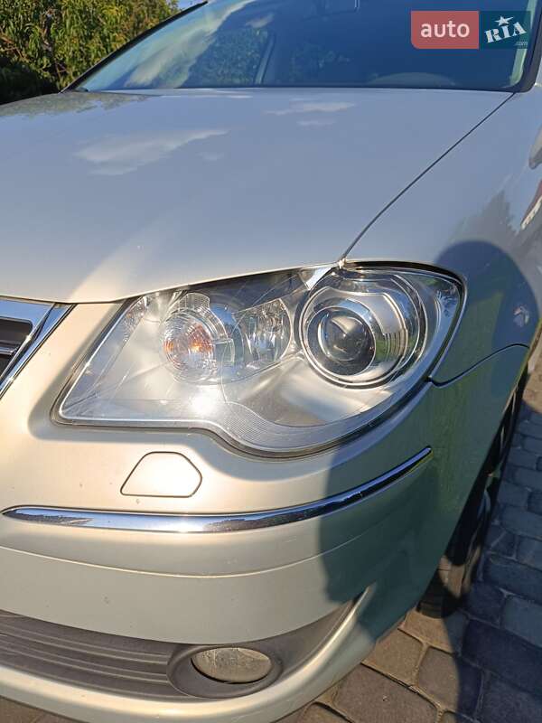 Минивэн Volkswagen Touran 2008 в Черкассах фото 37 Минивэн Volkswagen Touran 2008 в Черкассах