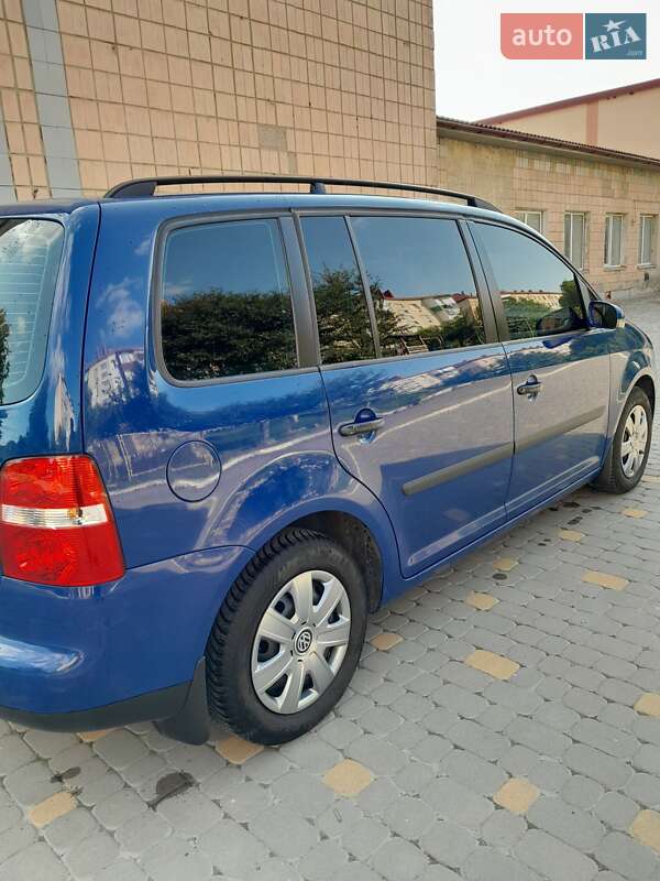 Минивэн Volkswagen Touran 2004 в Тернополе