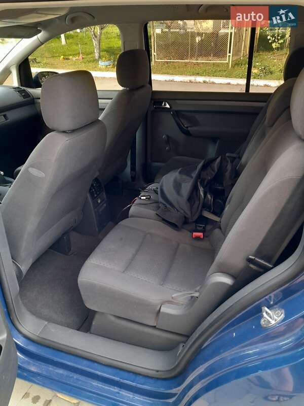 Минивэн Volkswagen Touran 2004 в Тернополе