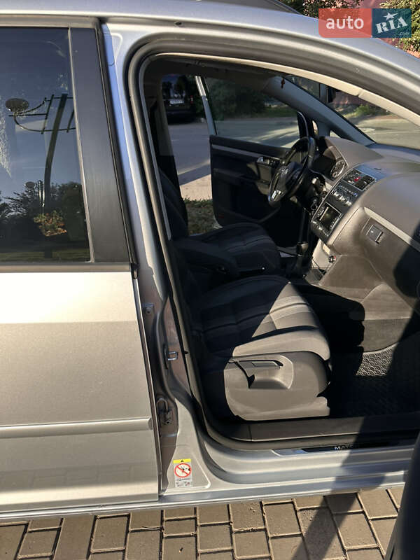 Мінівен Volkswagen Touran 2013 в Могилів-Подільському