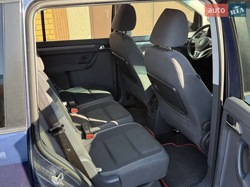 Минивэн Volkswagen Touran 2011 в Броварах фото 13 Минивэн Volkswagen Touran 2011 в Броварах