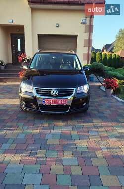 Минивэн Volkswagen Touran 2008 в Луцке