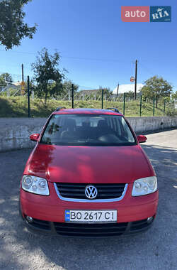 Мінівен Volkswagen Touran 2006 в Підволочиську