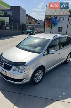 Мінівен Volkswagen Touran 2009 в Білій Церкві