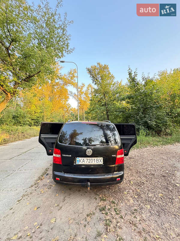 Минивэн Volkswagen Touran 2003 в Киеве фото 5 Минивэн Volkswagen Touran 2003 в Киеве