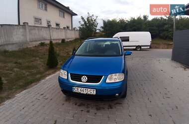 Мінівен Volkswagen Touran 2006 в Чернівцях