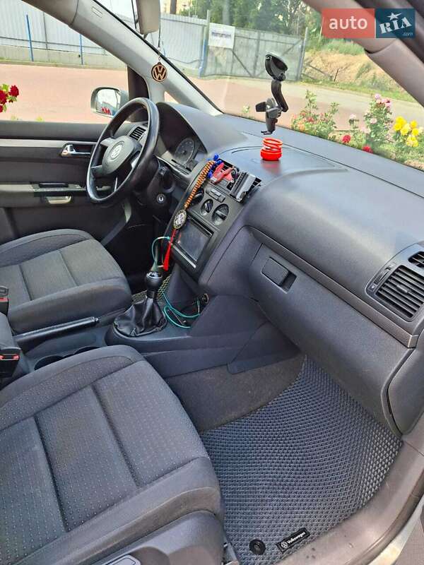 Минивэн Volkswagen Touran 2003 в Полтаве