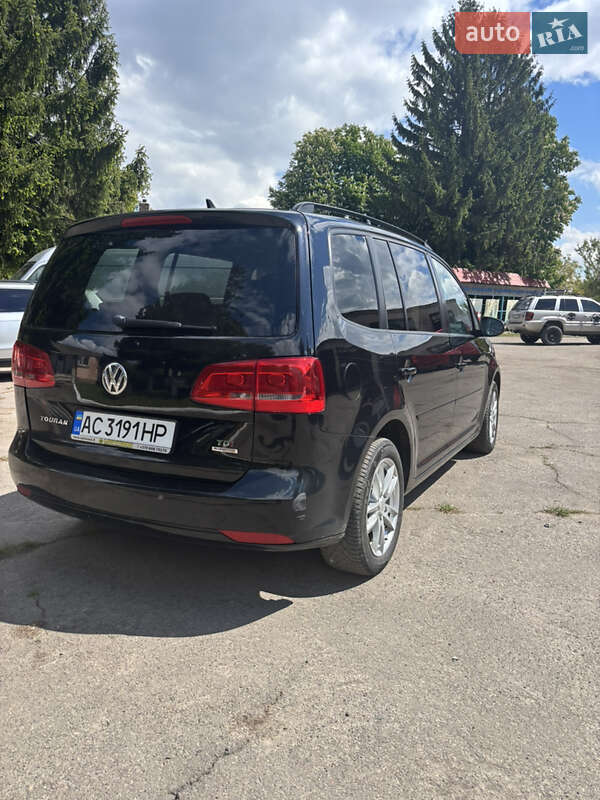 Мінівен Volkswagen Touran 2014 в Луцьку