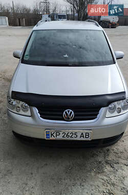 Мінівен Volkswagen Touran 2004 в Запоріжжі