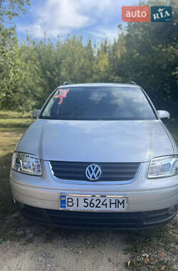 Минивэн Volkswagen Touran 2004 в Полтаве