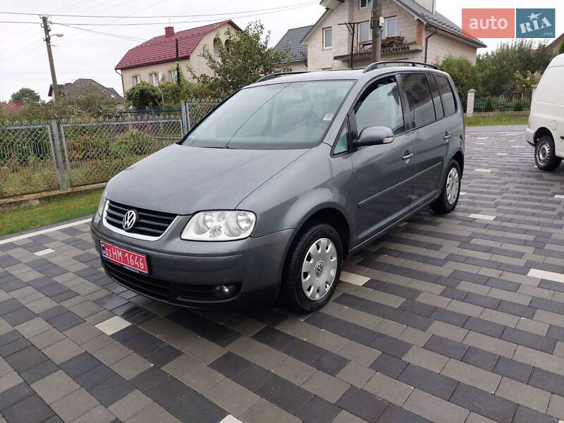 Volkswagen Touran 2005