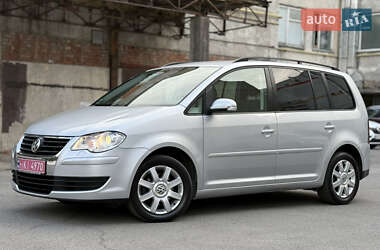 Мінівен Volkswagen Touran 2009 в Вінниці