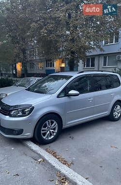 Минивэн Volkswagen Touran 2014 в Павлограде