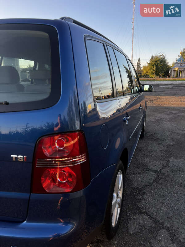 Мінівен Volkswagen Touran 2007 в Заболотові