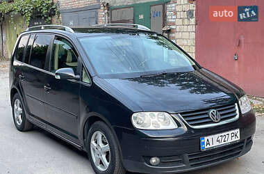 Минивэн Volkswagen Touran 2005 в Киеве