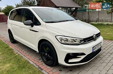 Микровэн Volkswagen Touran 2019 в 