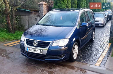 Мінівен Volkswagen Touran 2007 в Полонному