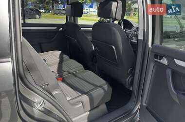 Минивэн Volkswagen Touran 2015 в 