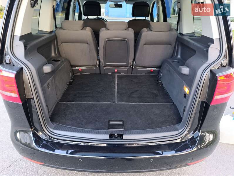 Минивэн Volkswagen Touran 2012 в Киеве фото 38 Минивэн Volkswagen Touran 2012 в Киеве