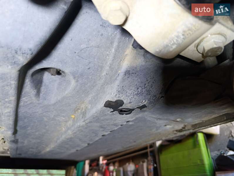 Минивэн Volkswagen Touran 2012 в Киеве фото 49 Минивэн Volkswagen Touran 2012 в Киеве