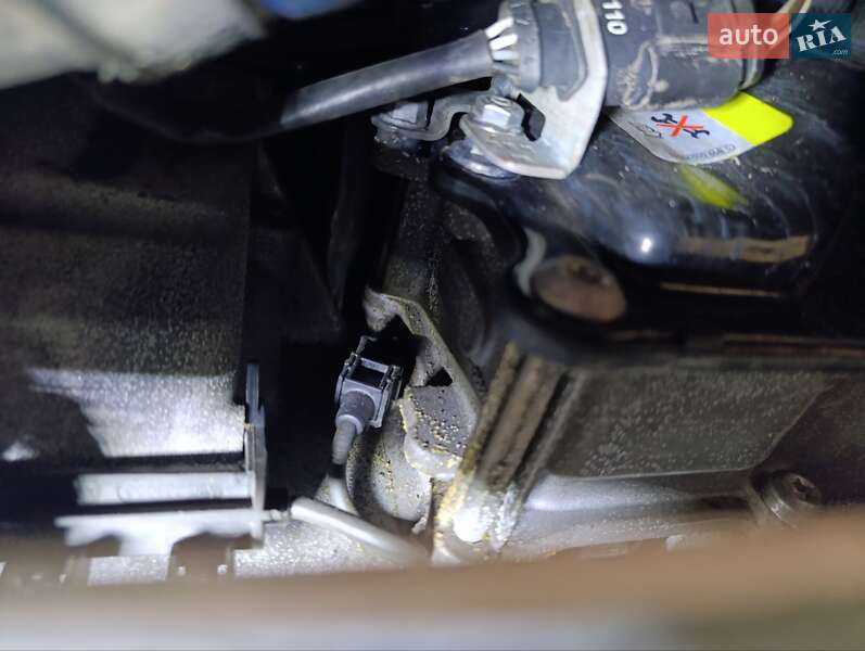 Минивэн Volkswagen Touran 2012 в Киеве фото 53 Минивэн Volkswagen Touran 2012 в Киеве