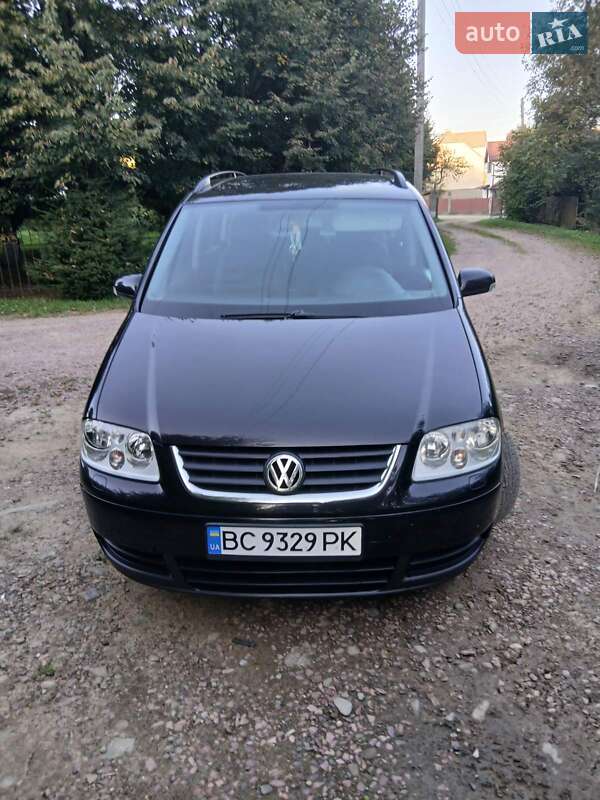 Мінівен Volkswagen Touran 2003 в Трускавці
