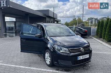 Минивэн Volkswagen Touran 2014 в Львове