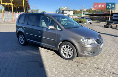 Минивэн Volkswagen Touran 2008 в Хмельницком