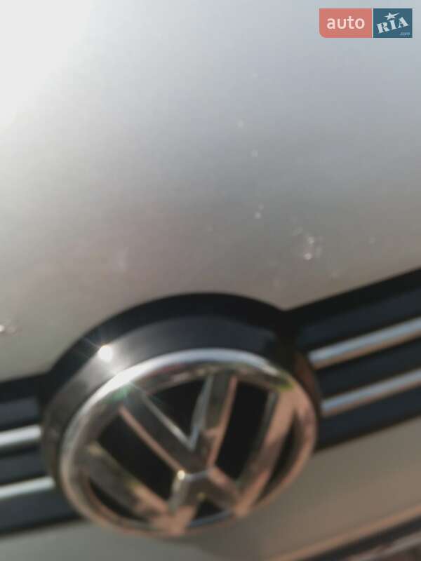 Минивэн Volkswagen Touran 2010 в Рава-Русской