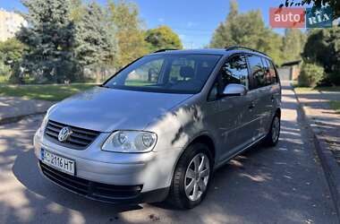 Минивэн Volkswagen Touran 2005 в Луцке