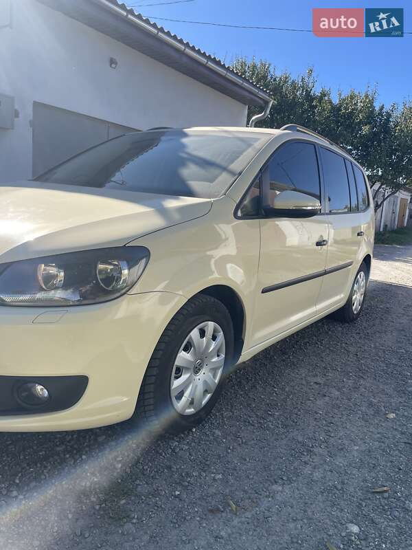 Volkswagen Touran 2013 Volkswagen Touran 2013