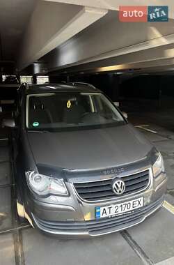 Минивэн Volkswagen Touran 2008 в Ивано-Франковске