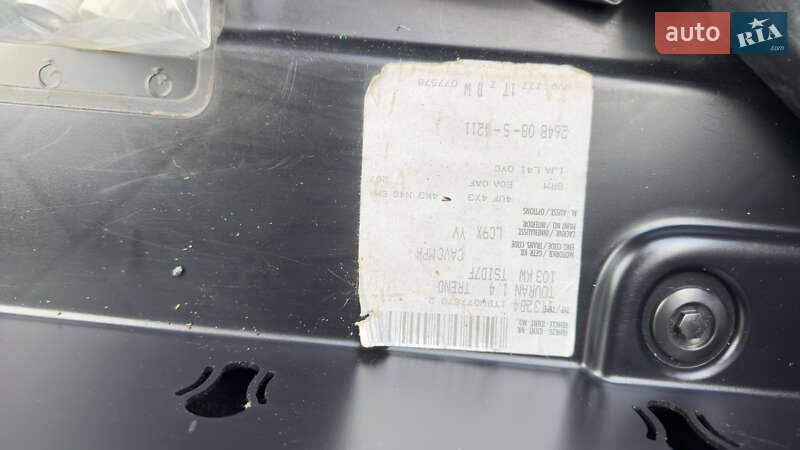 Минивэн Volkswagen Touran 2011 в Луцке фото 19 Минивэн Volkswagen Touran 2011 в Луцке