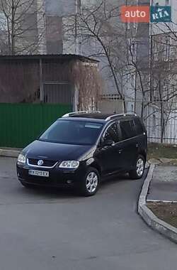 Мінівен Volkswagen Touran 2006 в Хмельницькому